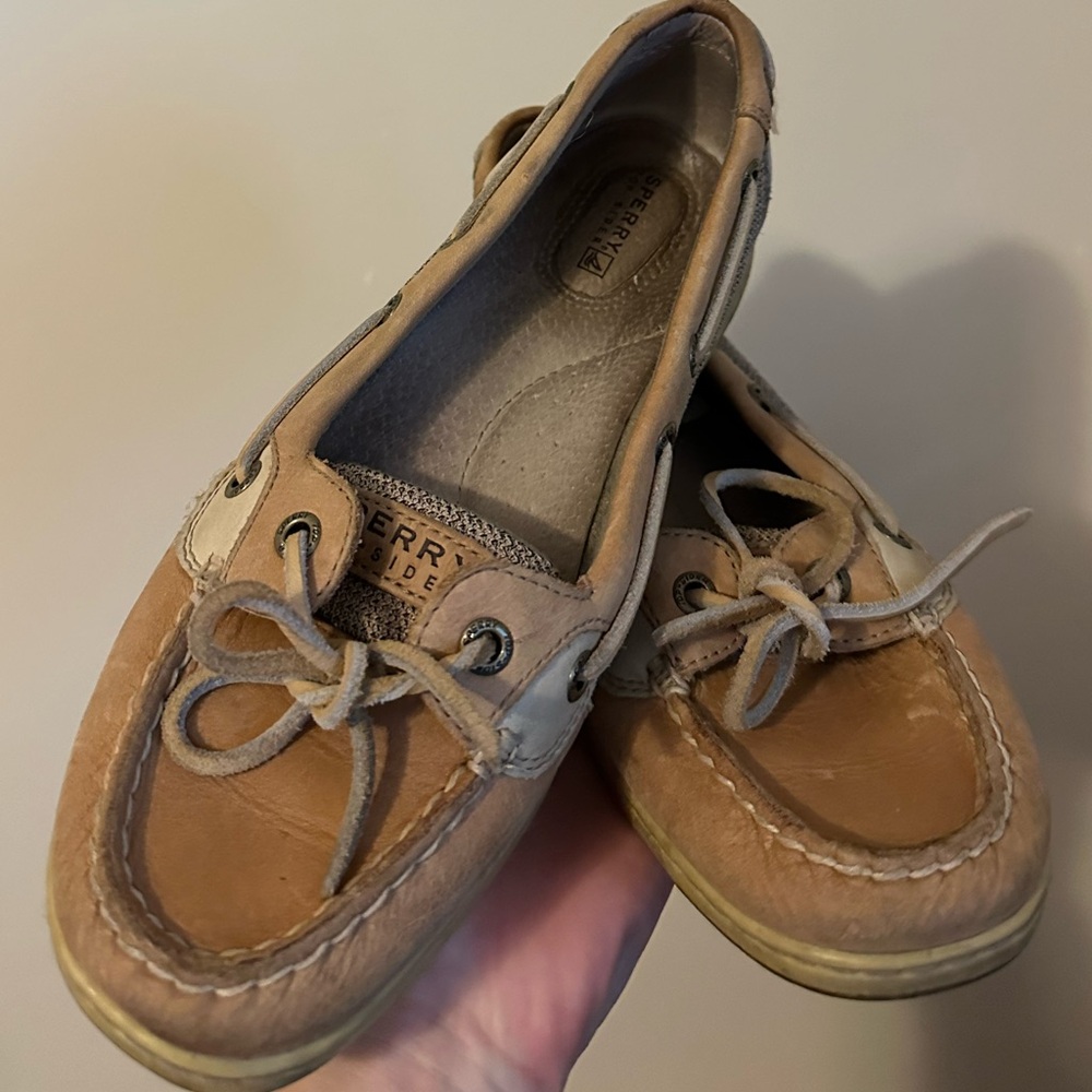 Women’s sperry ballet flats